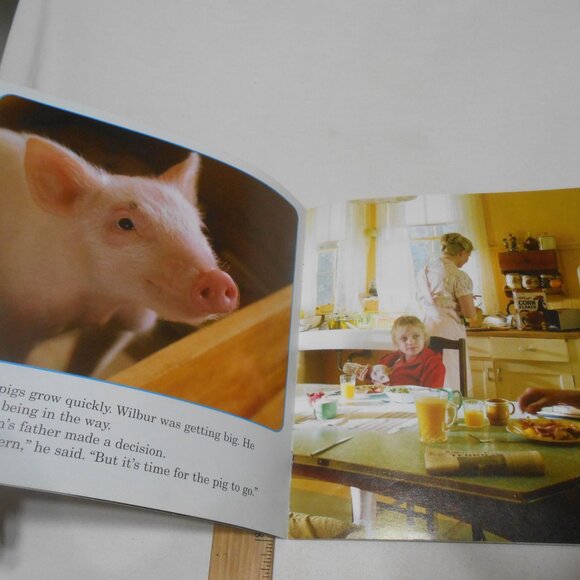 Kids PB picture Book: Charlotte's Web New in the Barn based on the new Movie 📘 - Picture 3 of 9